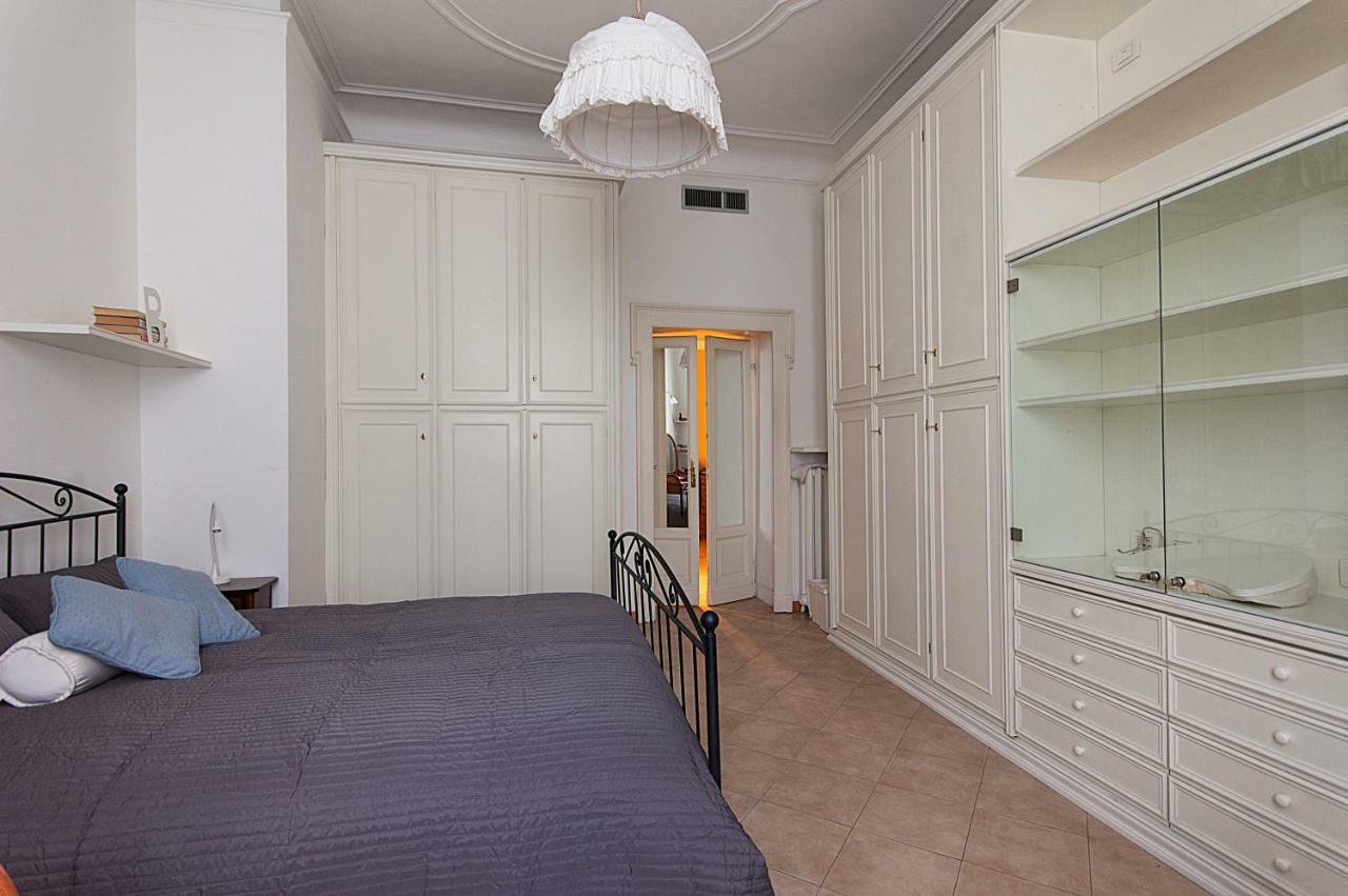 Elegant Apartment In Sant'Ambrogio Milan Bagian luar foto