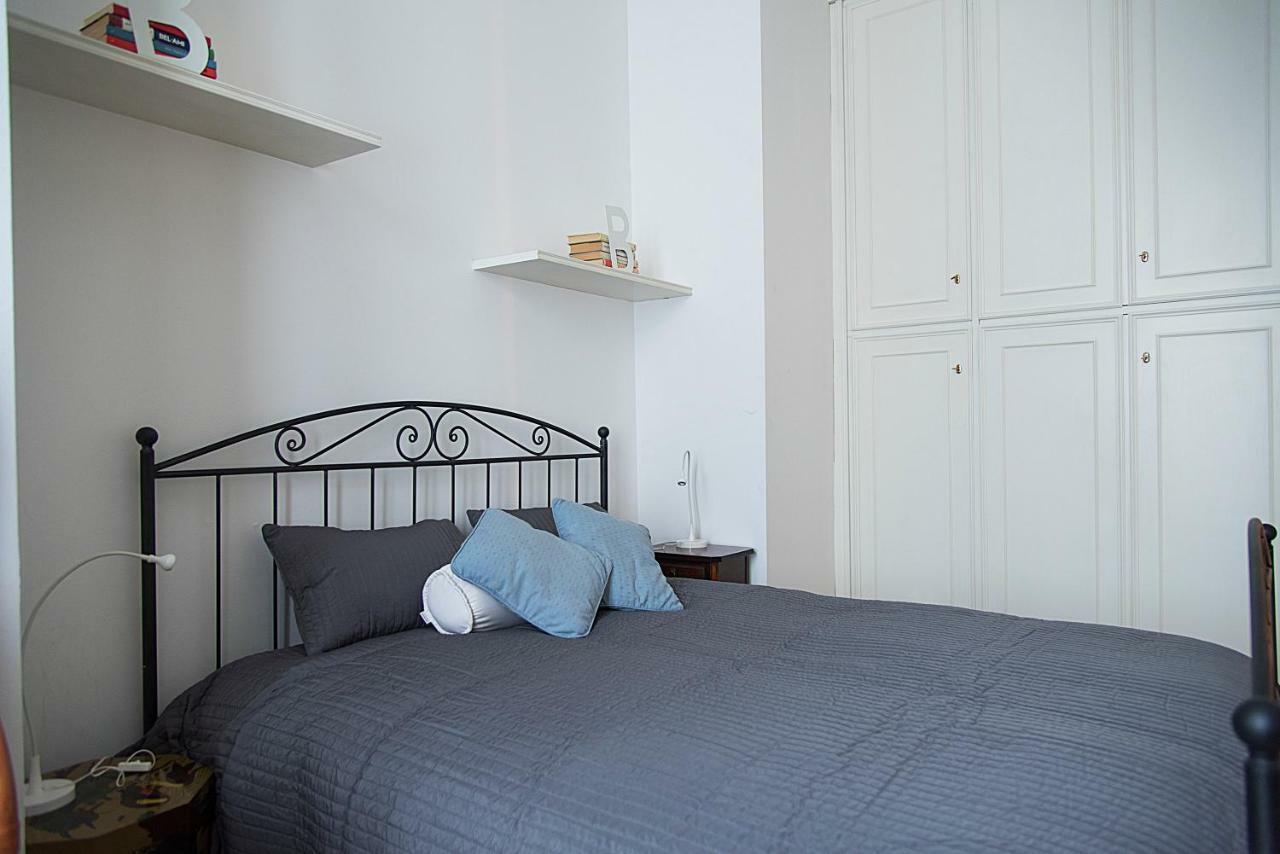 Elegant Apartment In Sant'Ambrogio Milan Bagian luar foto