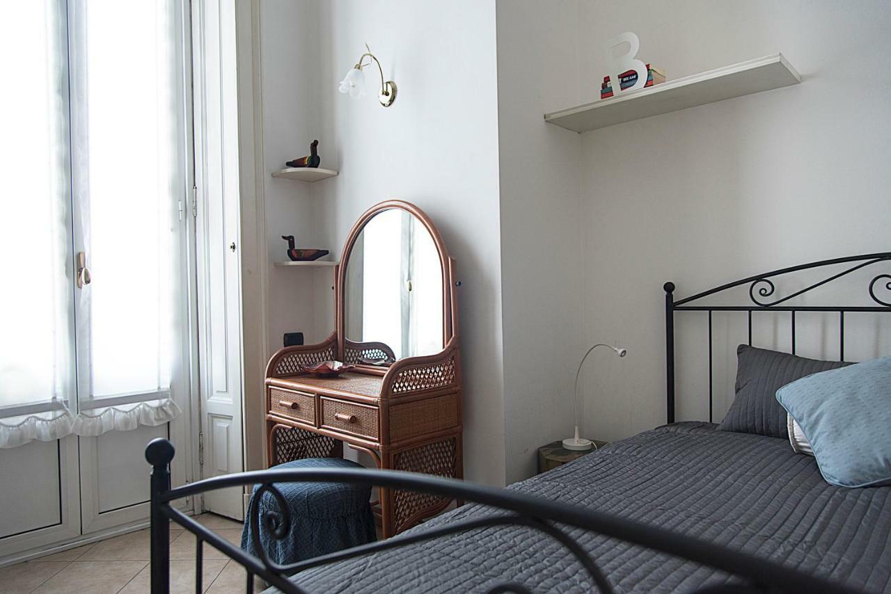 Elegant Apartment In Sant'Ambrogio Milan Bagian luar foto